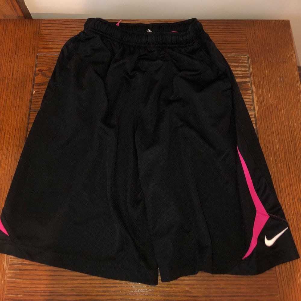Men’s bball/ athletic shorts